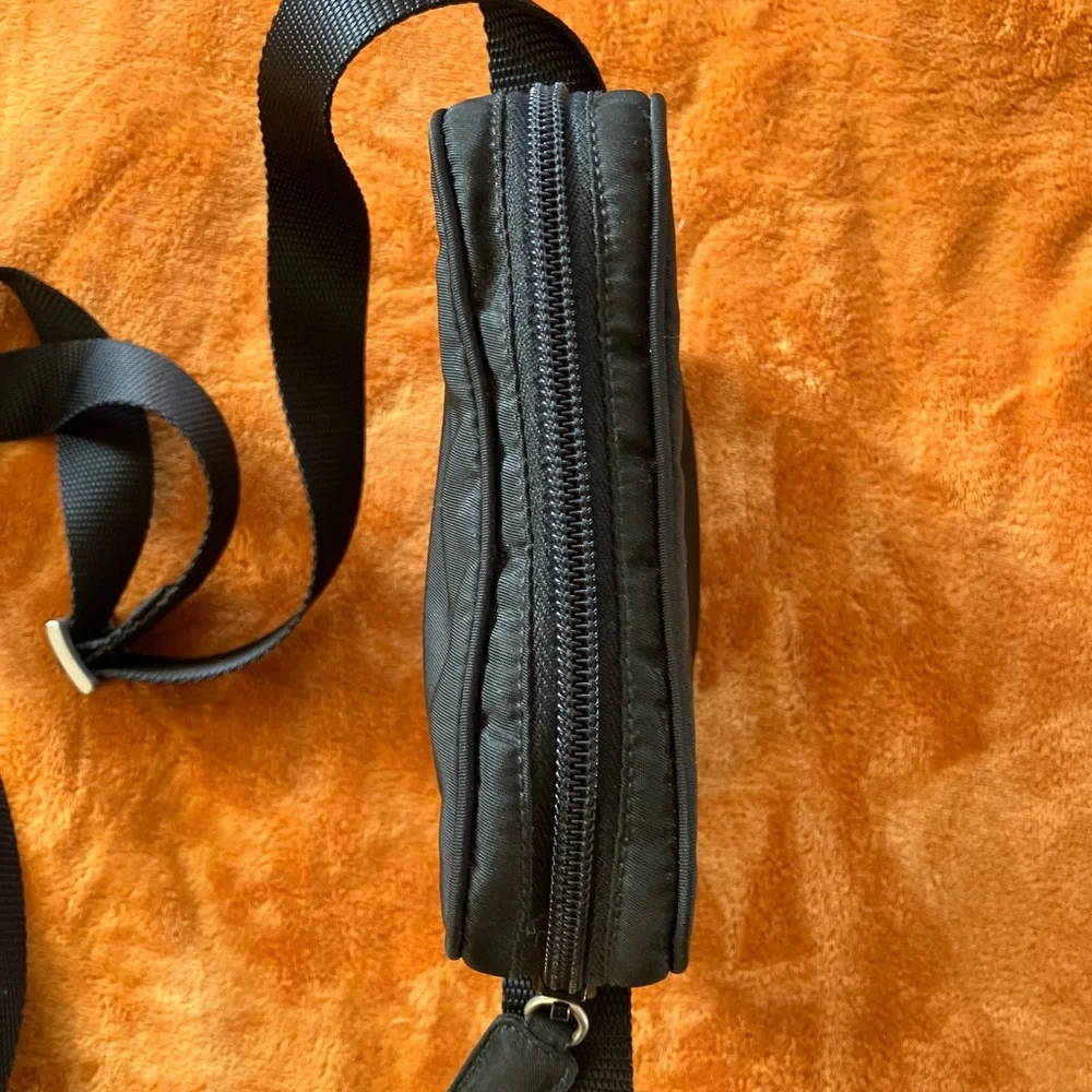 Prada Black Crossbody Bag Nylon with adjustable shoulder strap zipper - Picture 10 of 10